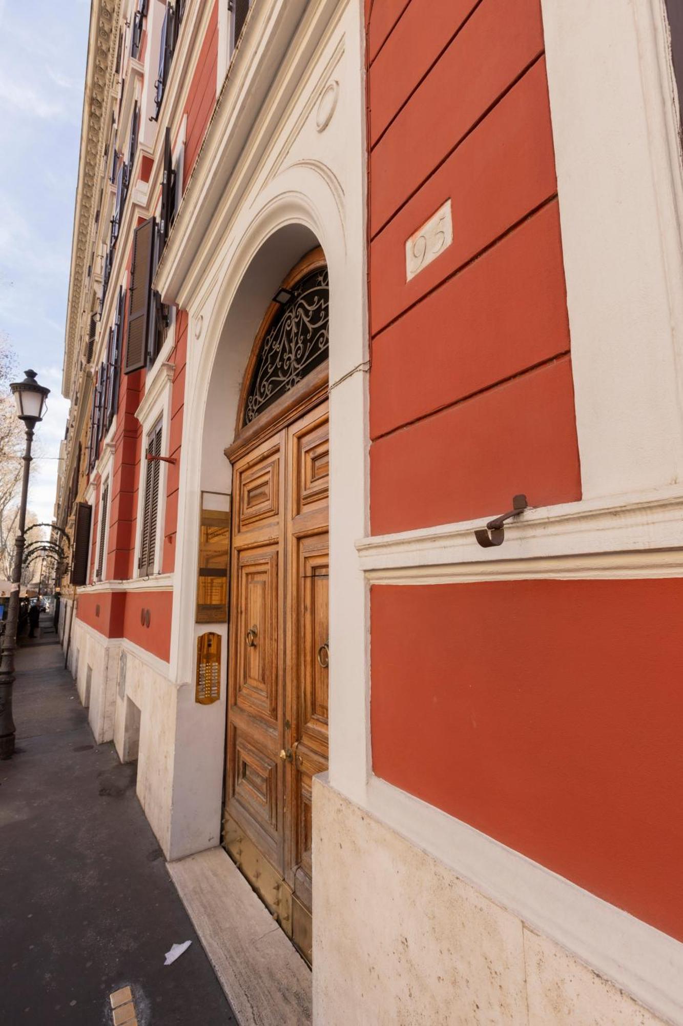 La Casa Di Vittorio Boutique Ottaviano San Pietro Apartment Rome Exterior photo